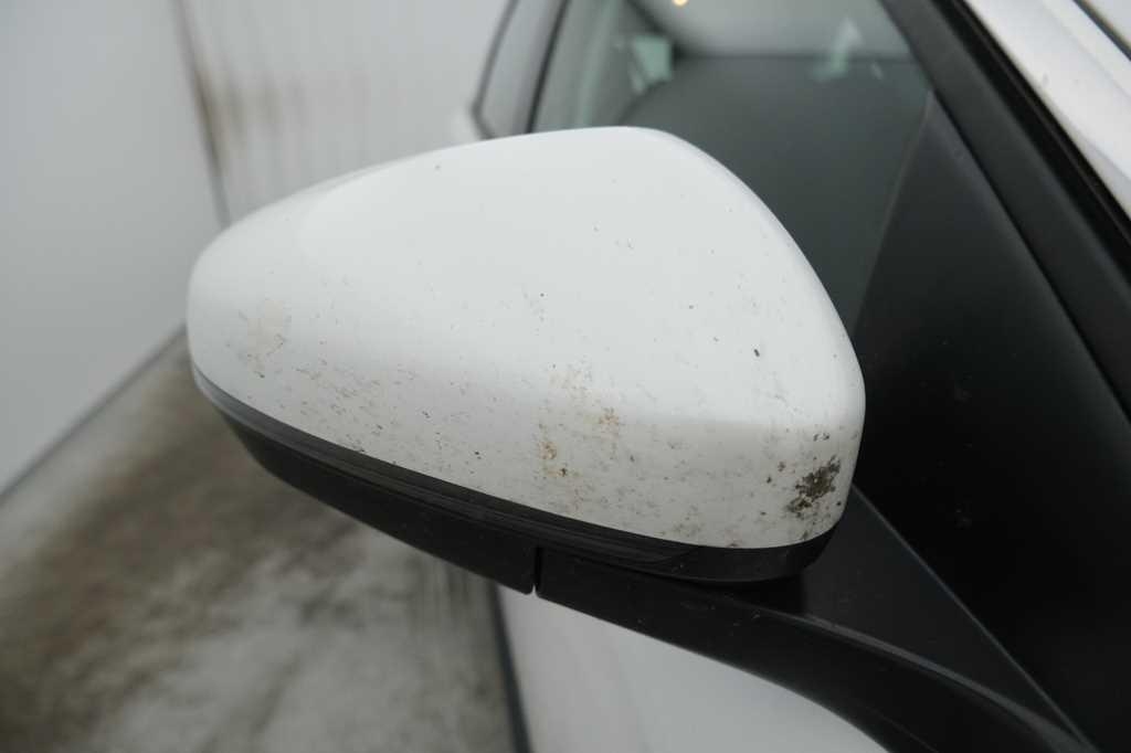 Peugeot 5008 2018 фото 24