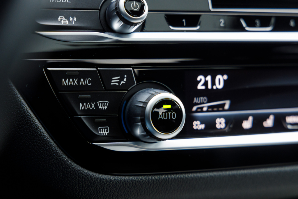 BMW 540 i xDrive 2017 фото 16