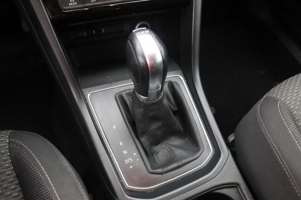 Volkswagen Touran 2019 фото 13