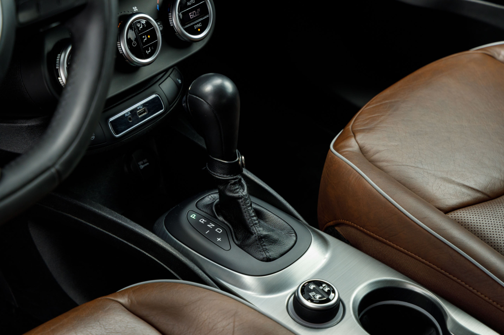 Fiat 500X Lounge 2015 фото 17