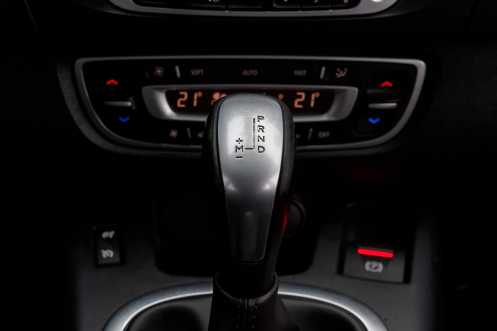 Renault Grand Scenic photo 18