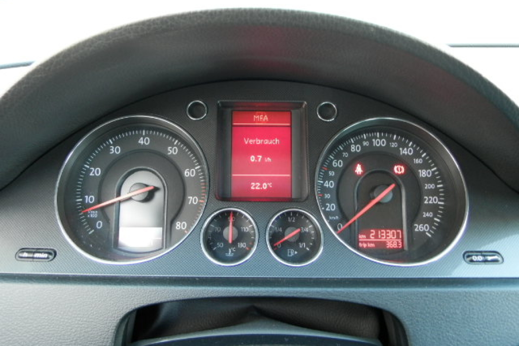 Volkswagen Passat B6 1.6 MPI 2006 photo 12