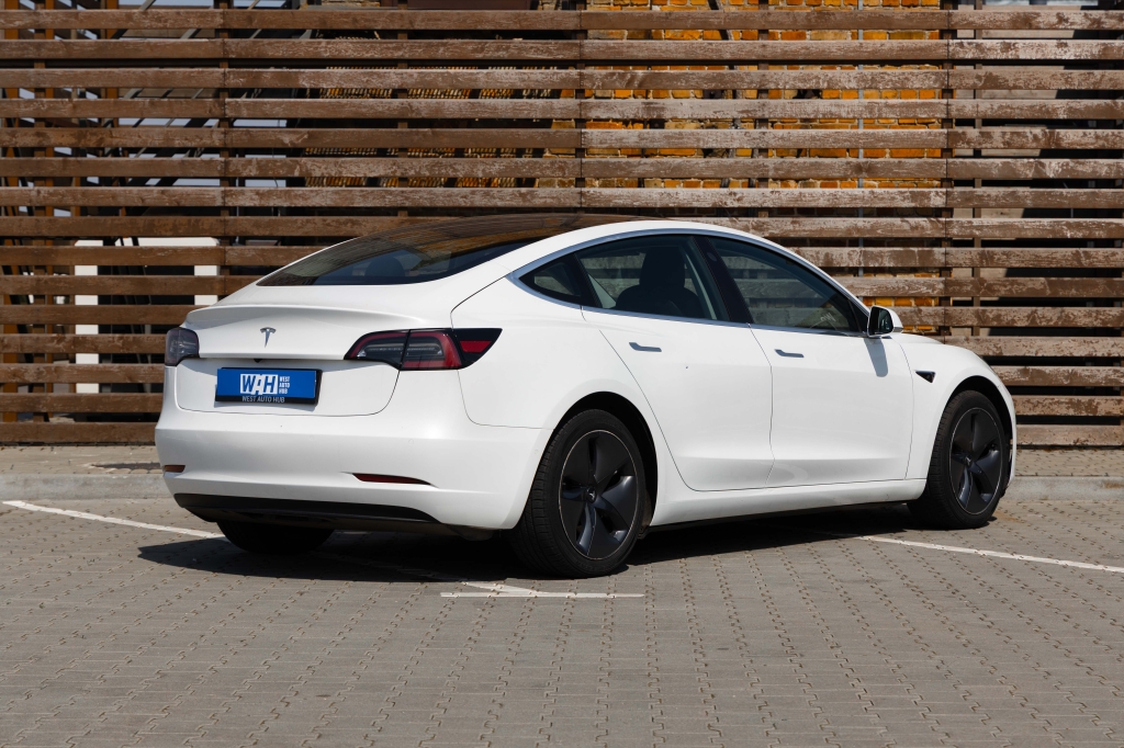 Tesla Model 3 Standart Plus 2019 фото 6