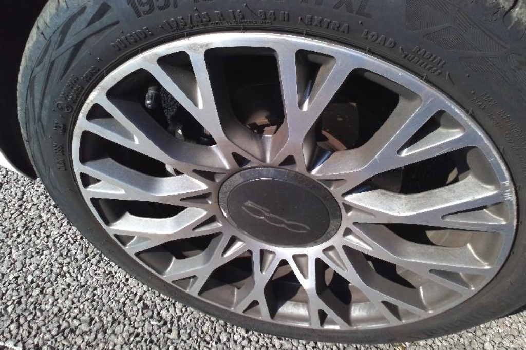 Fiat 500C 2020 фото 7