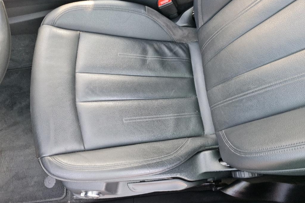 Audi A4 Avant 2018 фото 12