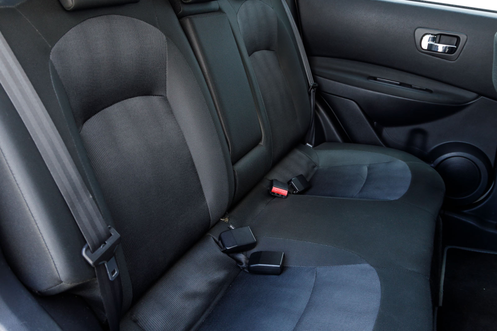 Nissan Qashqai 2011 фото 24