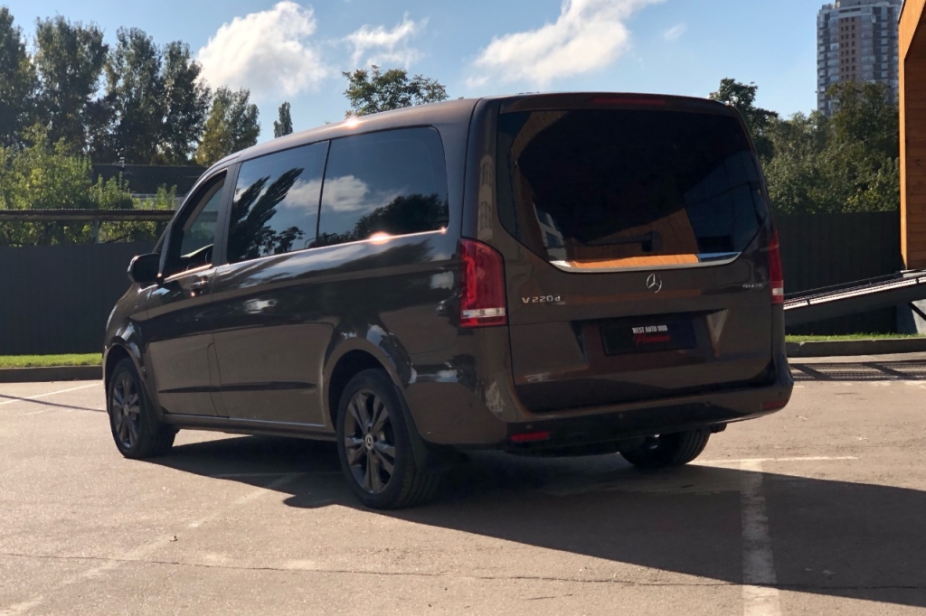 Mercedes-Benz V 220 4MATIC long 2018 photo 9