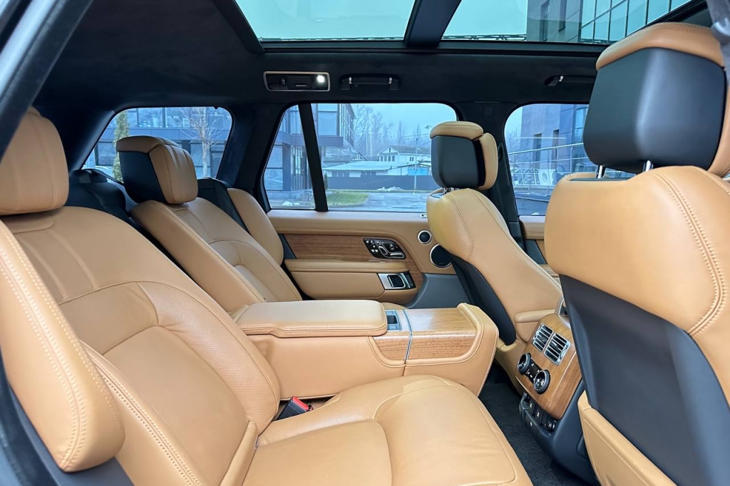 Land Rover Range Rover Autobiography 2018 фото Land Rover Range Rover Autobiography 2018 фото 23
