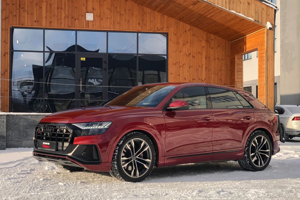 Audi SQ8 2021 фото 3