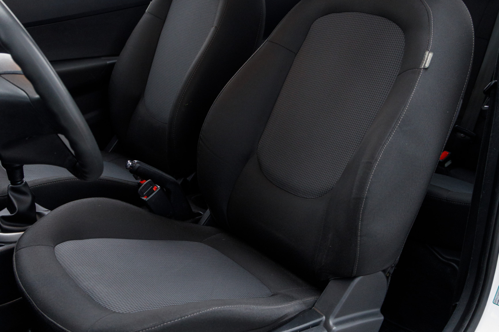 Hyundai i20 фото 16