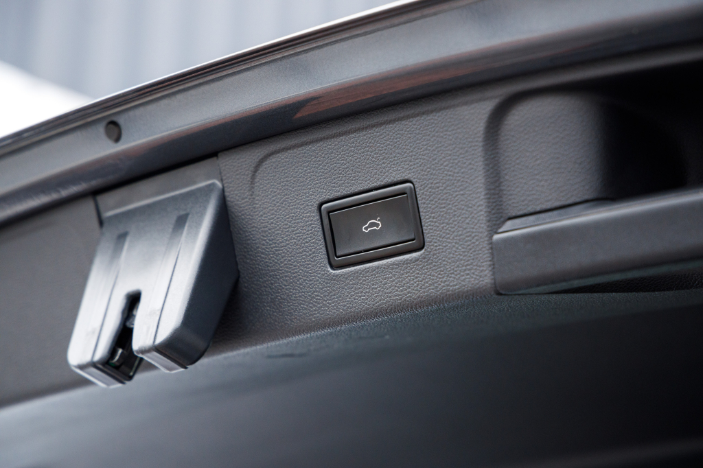 Volkswagen Atlas SE 2017 фото Volkswagen Atlas SE 2017 фото 34
