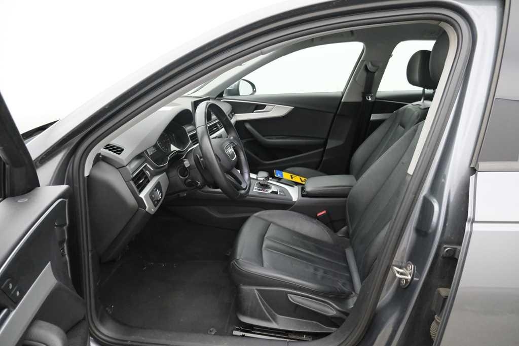 Audi A4 Avant 2017 фото 6