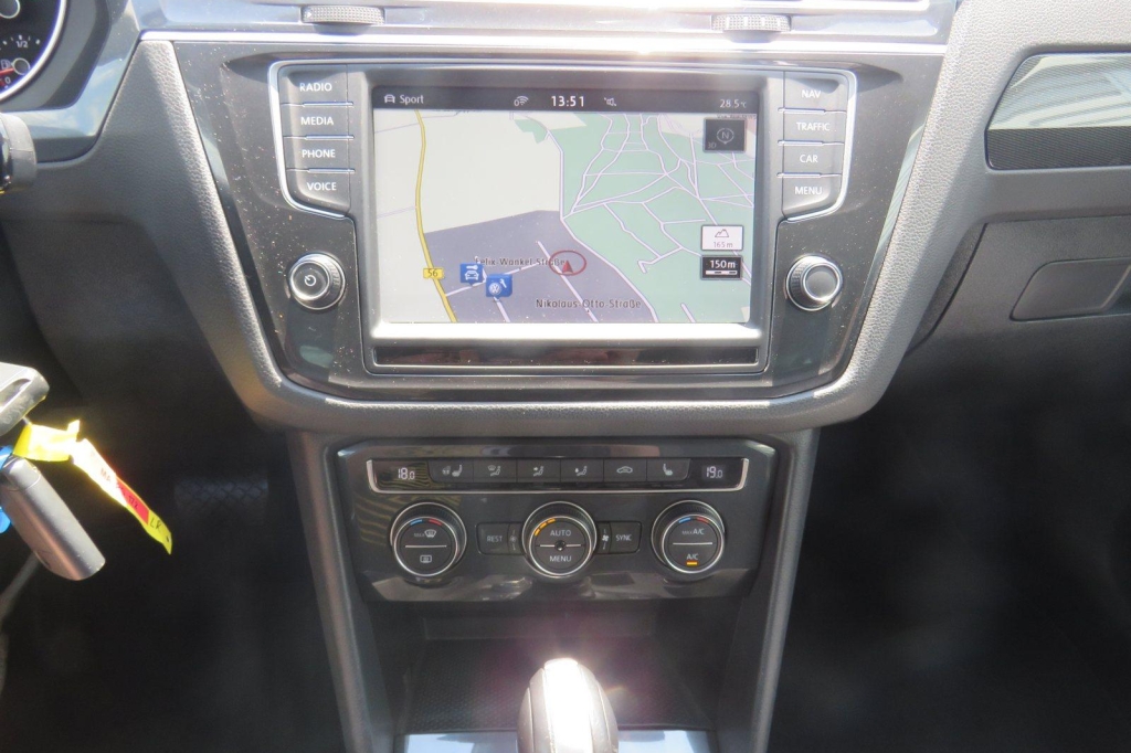 Volkswagen Tiguan 2016 фото 1