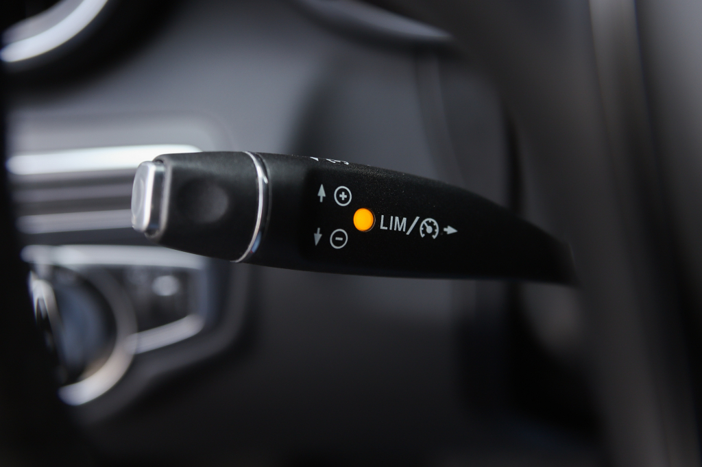 Mercedes-Benz C 200 Avantgarde 2016 photo 42