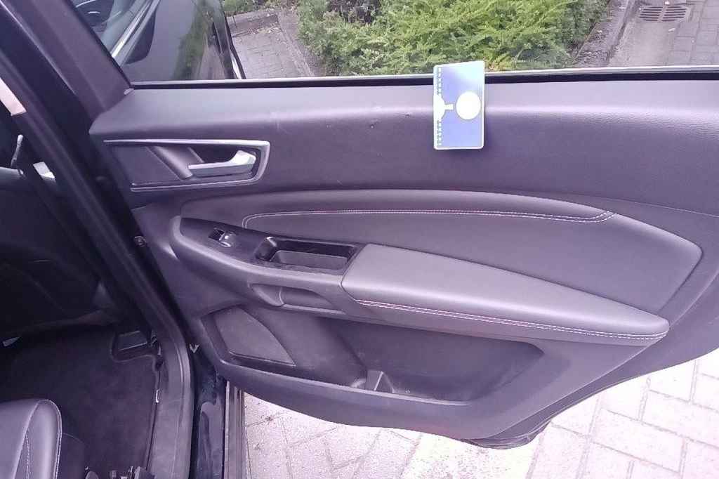 Ford S-Max 2016 photo 27