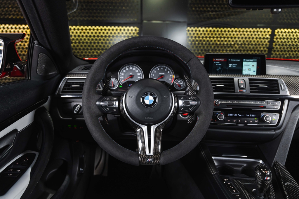 BMW M4 2015 фото BMW M4 2015 фото 39