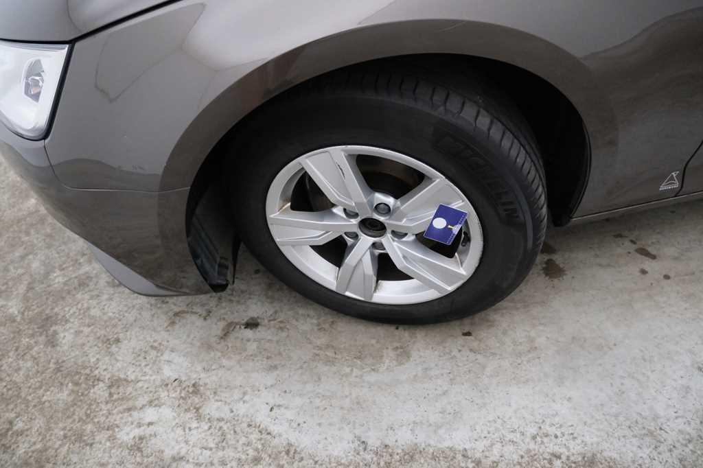 Audi A4 Avant 2016 фото 85