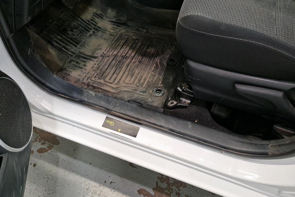 Toyota Yaris 2016 фото 19