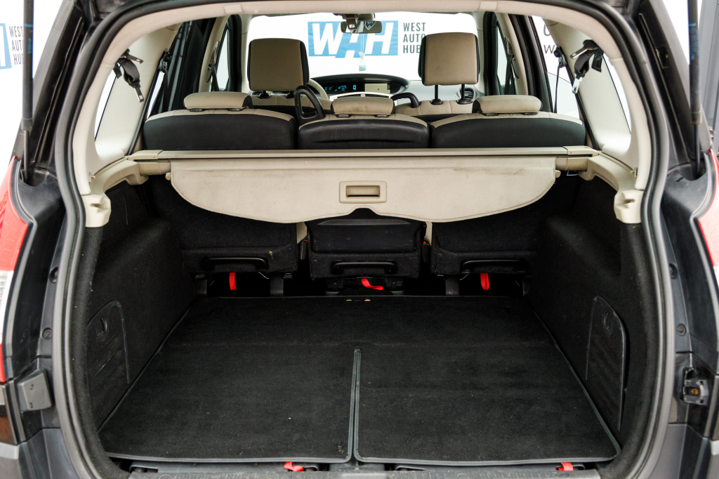 Renault Grand Scenic 2008 photo 16