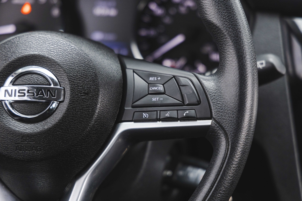 Nissan Rogue S 2018 фото 17