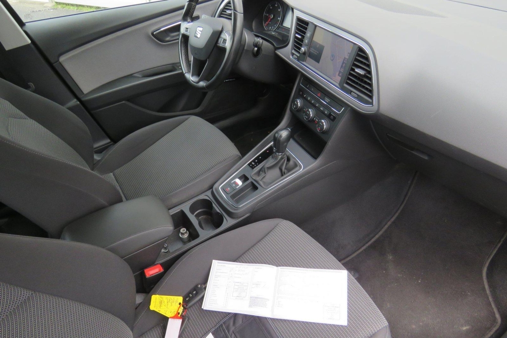 SEAT Leon ST 2017 фото 4