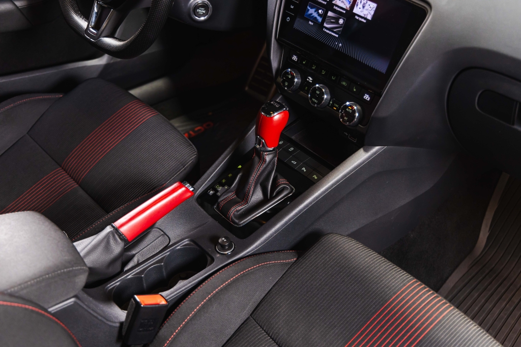 Skoda Octavia 2018 фото 31