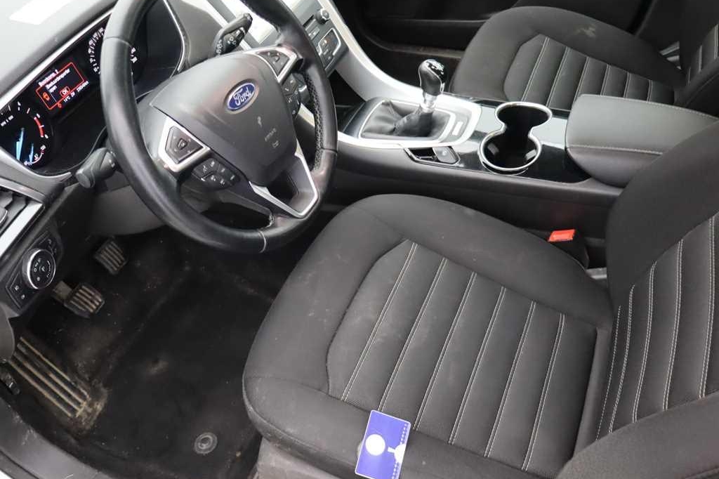 Ford Mondeo Tunier 2016 фото 29