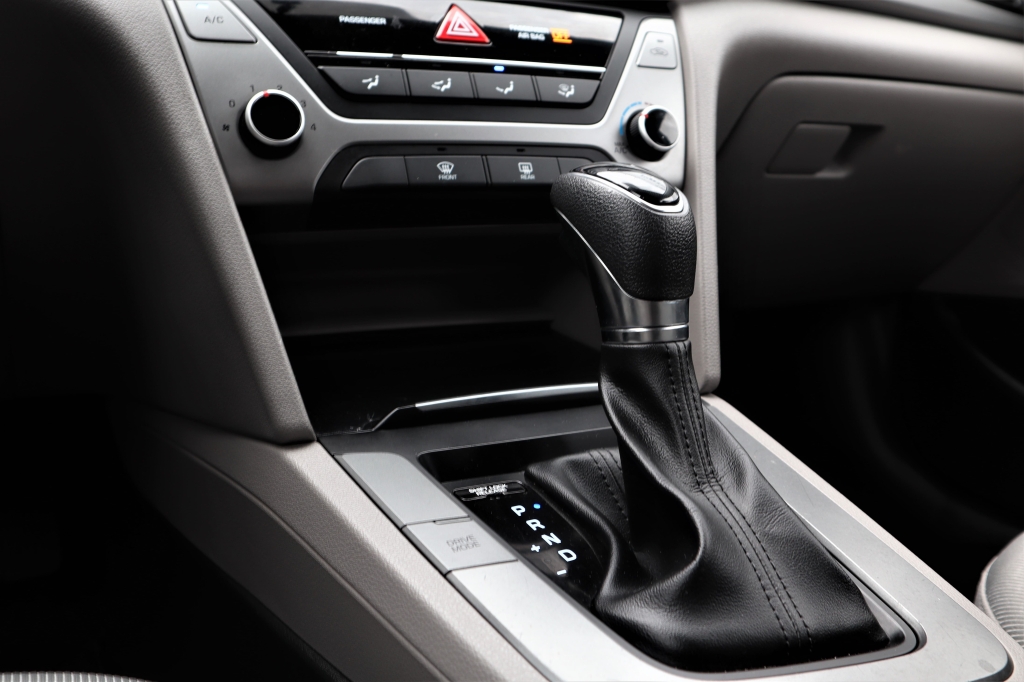 Hyundai Elantra SE 2017 photo 11