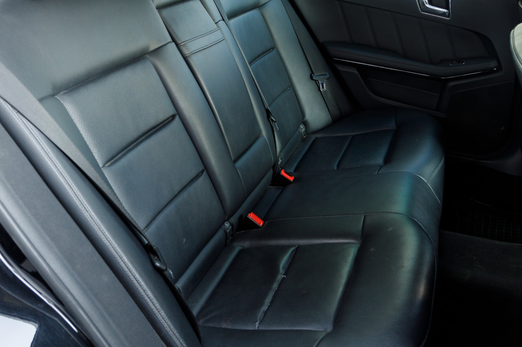 Mercedes-Benz E 250 E250 CDI 2010 photo 18