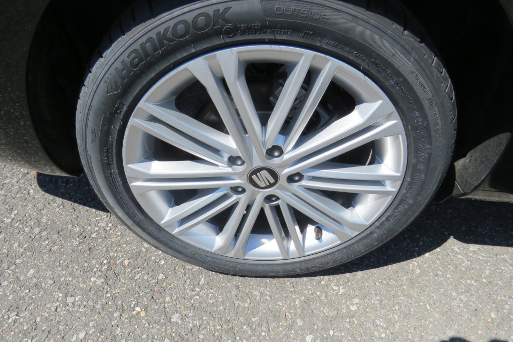 SEAT Leon ST 2020 photo 5