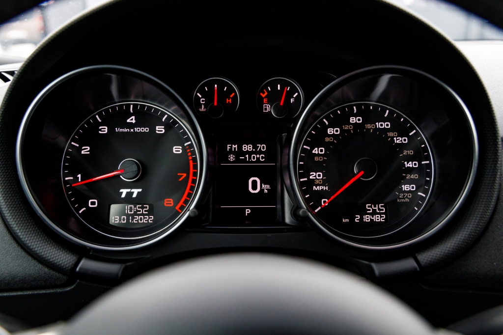 Audi TT Premium Plus Quatro 2010 photo 26