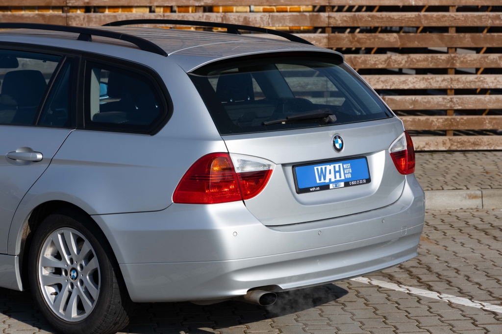 BMW 3 Series 2005 фото BMW 3 Series 2005 фото 10