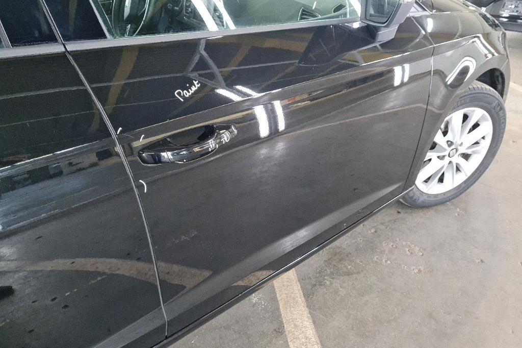 SEAT Leon ST 2018 фото 43