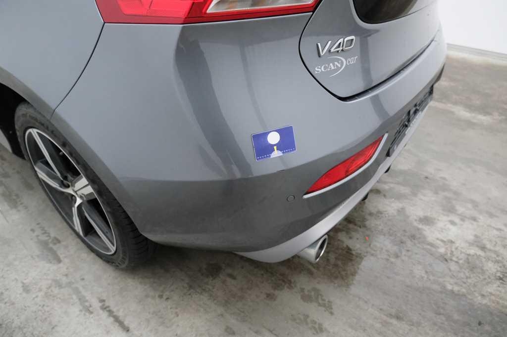 Volvo V40 2017 фото 15