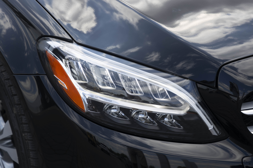 Mercedes-Benz C-Class C300 4Matic 2019 photo 4