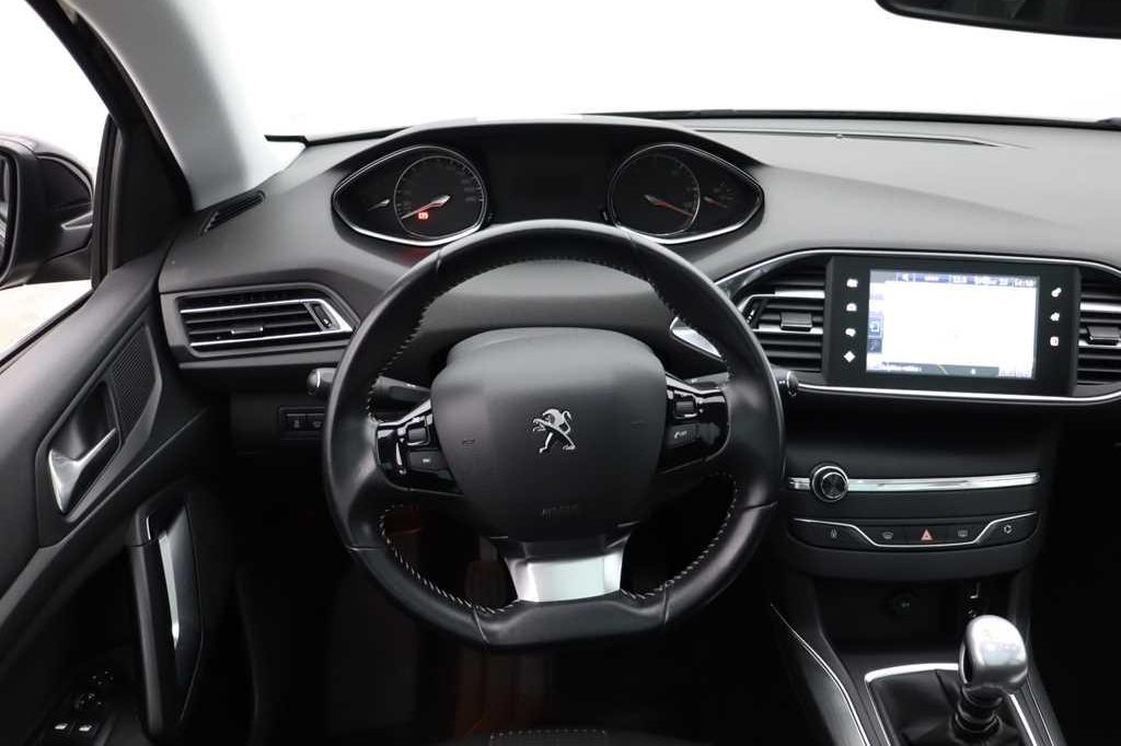 Peugeot 308 2016 photo 5