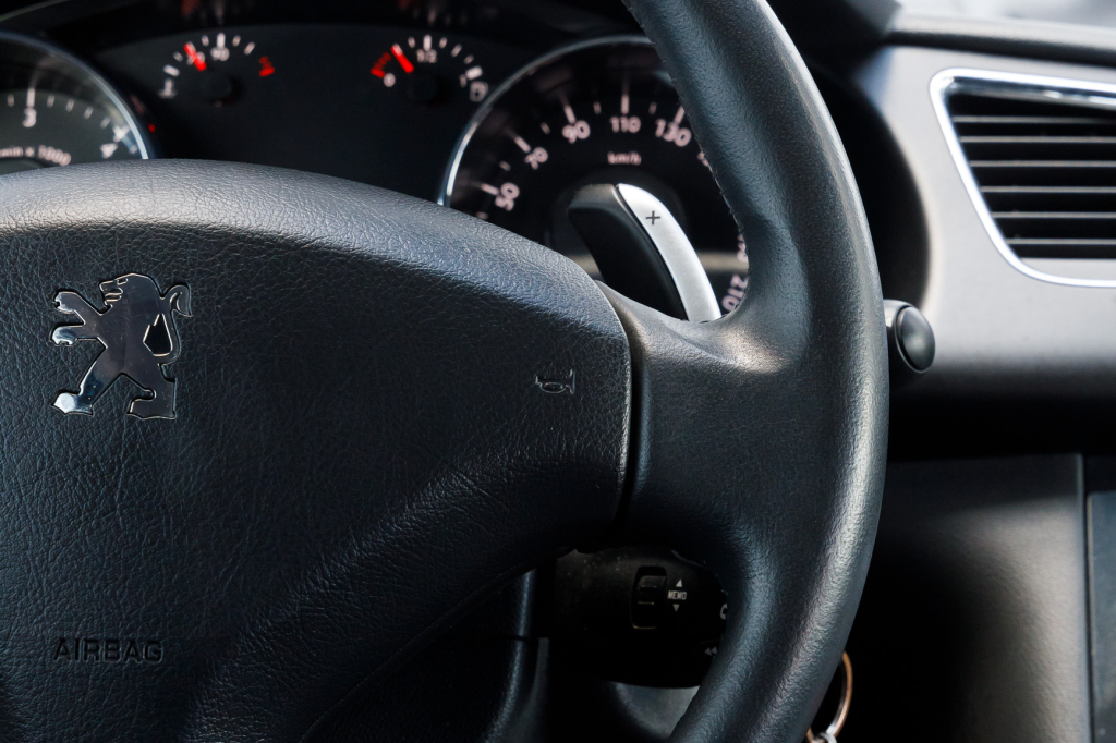 Peugeot 3008 2011 фото 19