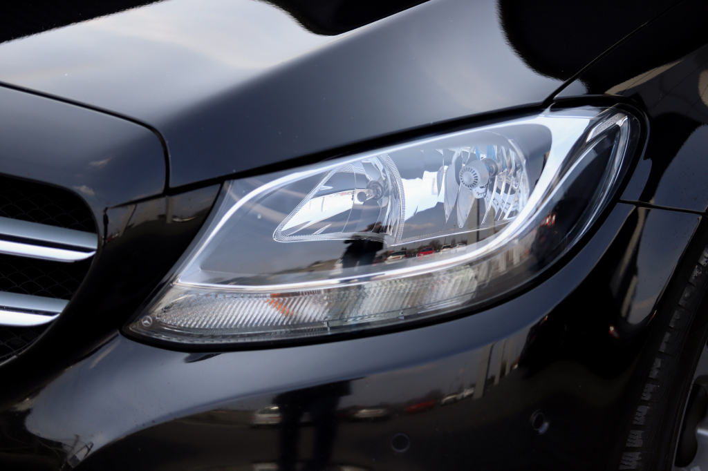 Mercedes-Benz C 200 Avantgarde 2016 photo 11