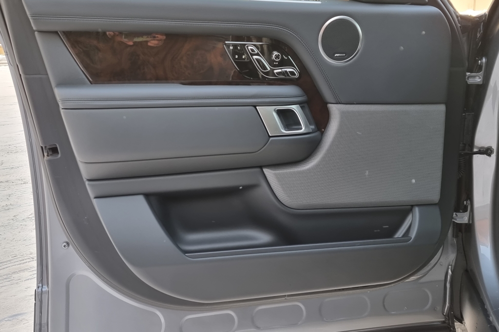 Land Rover Range Rover VOGUE 2020 photo 21