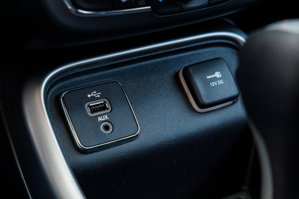 Jeep Compass 2018 фото 16