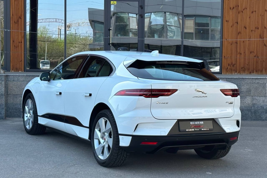Jaguar I-Pace EV400 90kWh AWD 2018 photo 3