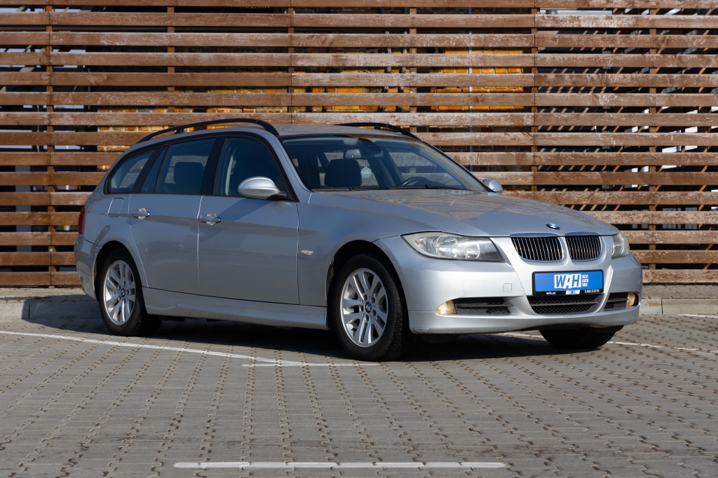 BMW 3 Series 2005 фото BMW 3 Series 2005 фото 4