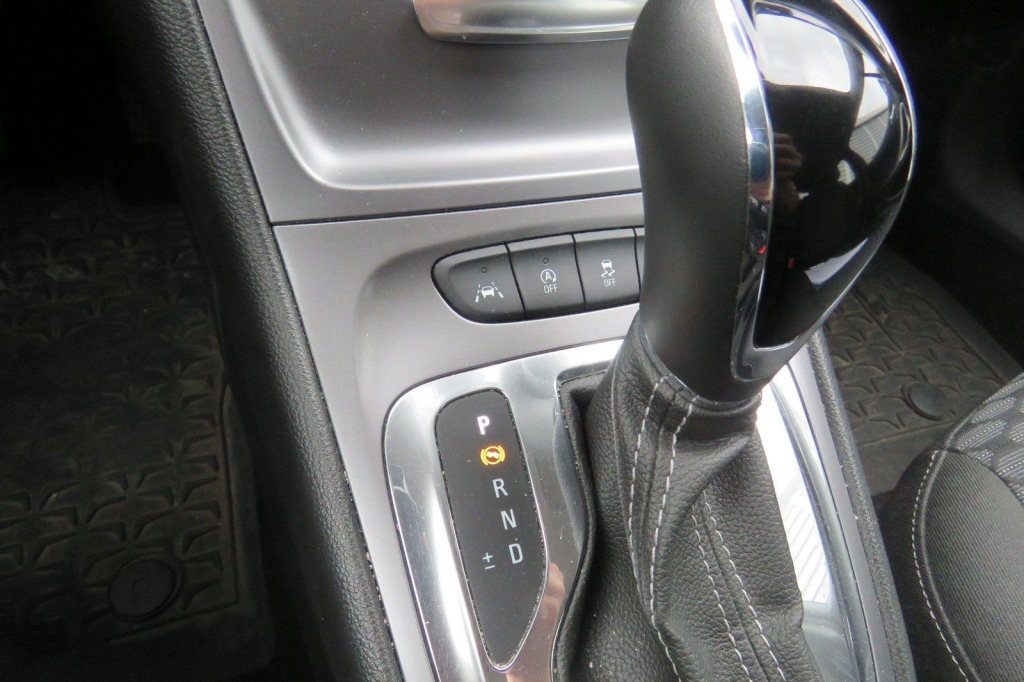 Opel Astra 2018 photo 7