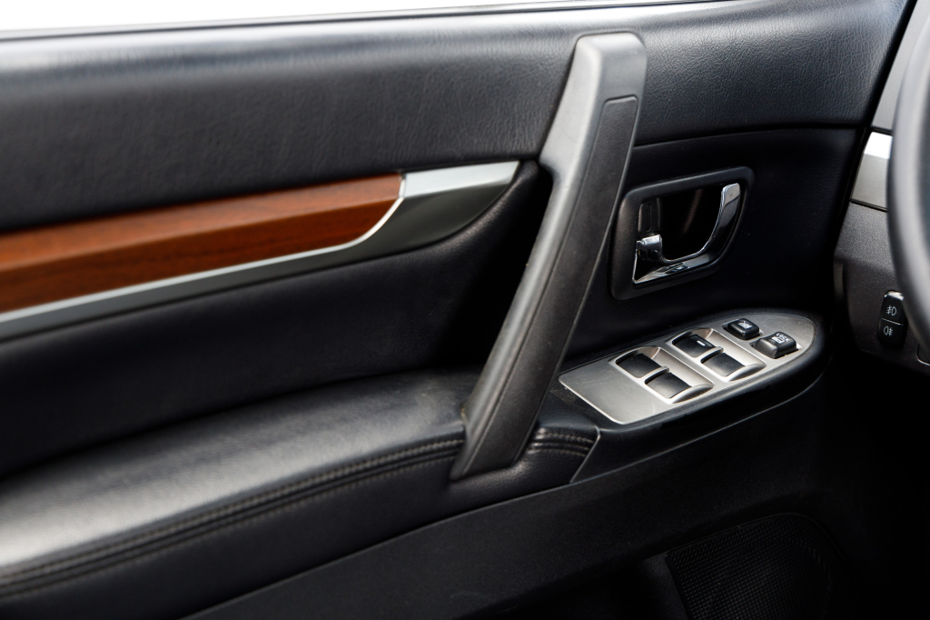 Mitsubishi Pajero GLS 2008 photo 19