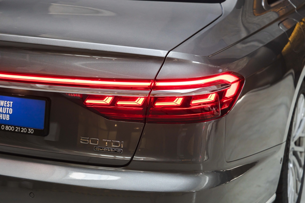 Audi A8 L 2018 фото Audi A8 L 2018 фото 9