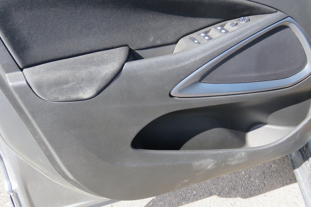 Opel Crossland X 2019 фото 22