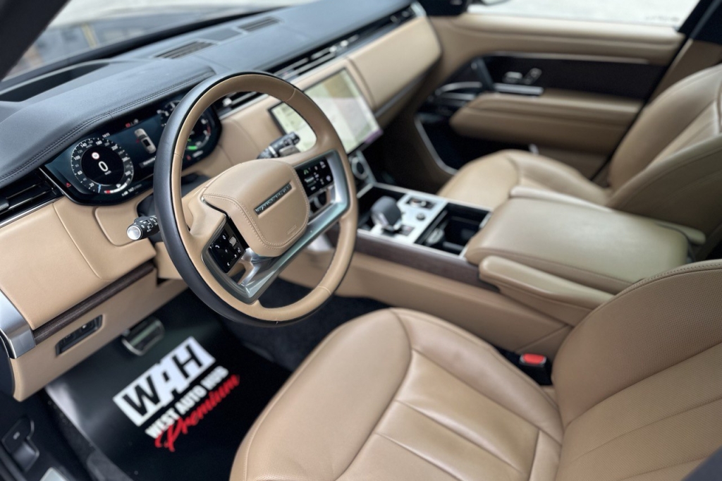 Land Rover Range Rover P440 AT 2022 photo 10