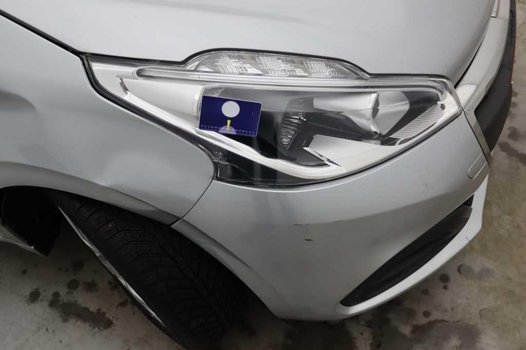 Peugeot 208 2017 photo 25