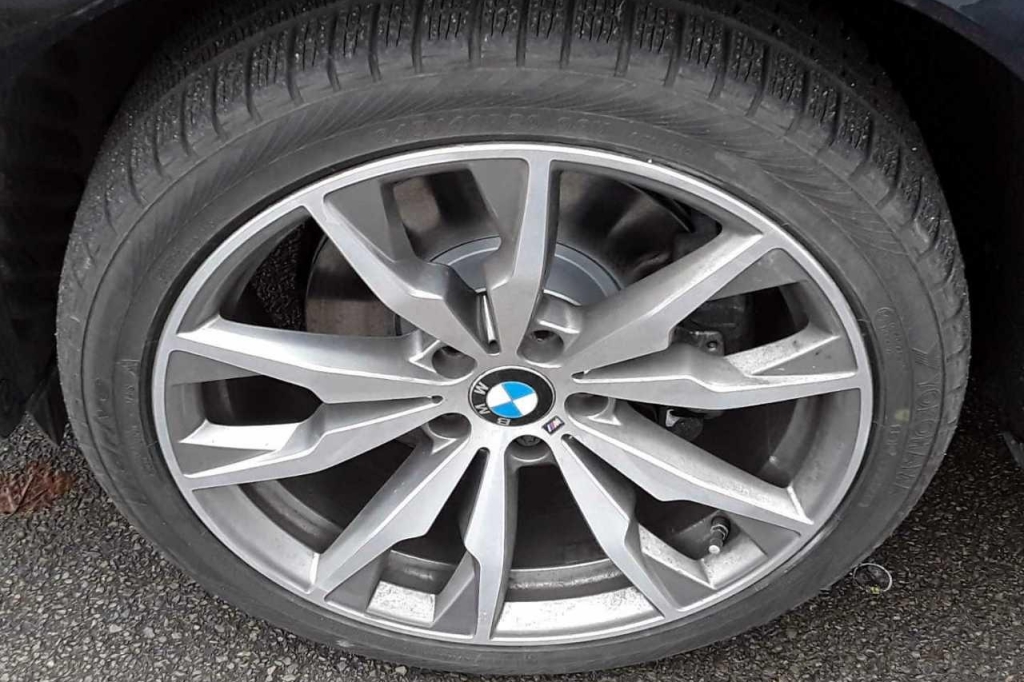 BMW X4 2018 фото 6