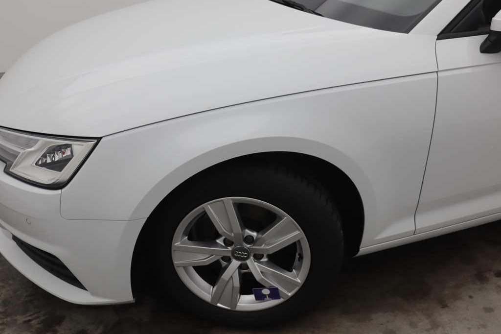 Audi A4 2016 photo 10